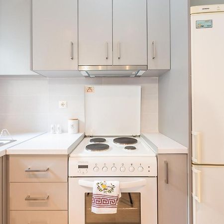 Апартаменты Sweet And Central Apt For 2 Афины Экстерьер фото